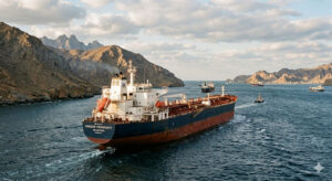 Iran Batasi Kapal Lewat Selat Hormuz, Potensi Biaya Rp34,2 M